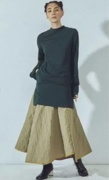 UN3D. 퀼팅 레이어드 원피스