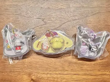 산리오 캐릭터즈 패키지 참 & 초코볼 3종 세트