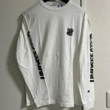 Undefeated x Champion 긴팔 T셔츠 M 화이트