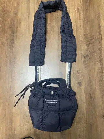 beautiful people x 체온 숄더백 블랙