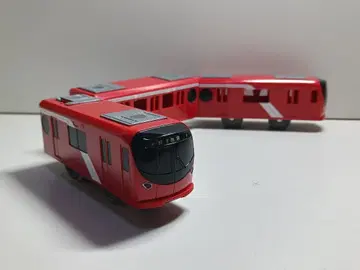 프라레일 도쿄 메트로 마루노우치선 2000계 (라이트 부착)