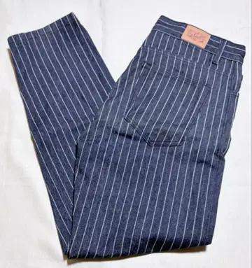 스트라이프 디자인 네이비 데님 팬츠 30