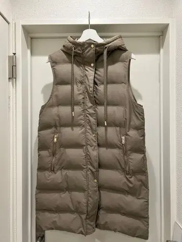 새상품급 ZARA 카키 충전솜 베스트 사이즈 M
