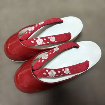 빨간색 조리 벚꽃 자수 부착 L