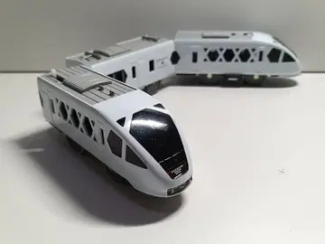 프라레일 도부 철도 스페이시아X N100계