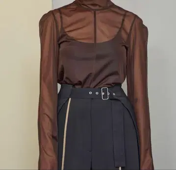 UNITEDTOKYO 시어 레이어 컷앤소 브라운