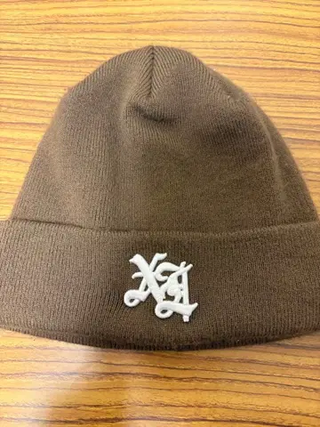 X-LARGE NEWERA 니트 모자