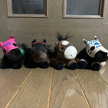 경주마 봉제 인형 4개 세트