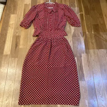 레어 잉게보그 셋업 도트 빨간색