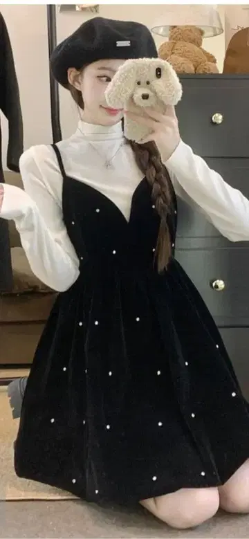 블랙 벨벳 스커트 셋업