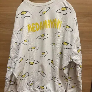 PUNYUS 눈알 프린트