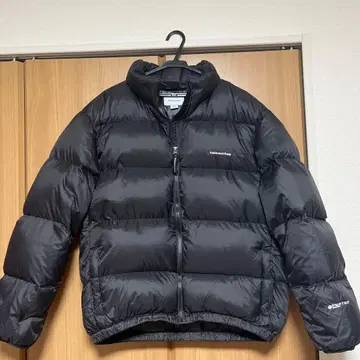 thisisneverthat 블랙 다운 자켓 S