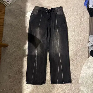 다크 그레이 와이드 레그 데님