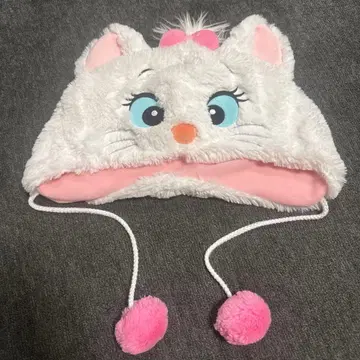 마리의 퍼 모자