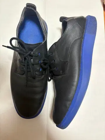 캠퍼 가죽 신발