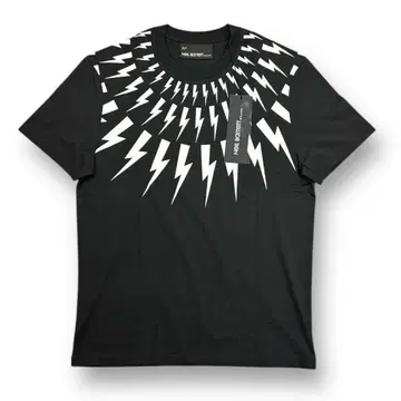 닐 바렛 번개 패턴 티셔츠