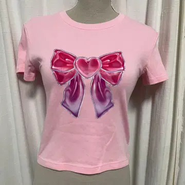 Xlov 착용 리본 하트 프린트 반팔 티셔츠
