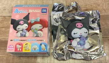 산리오 어깨 쿵 Hug. 쿠로미 피규어