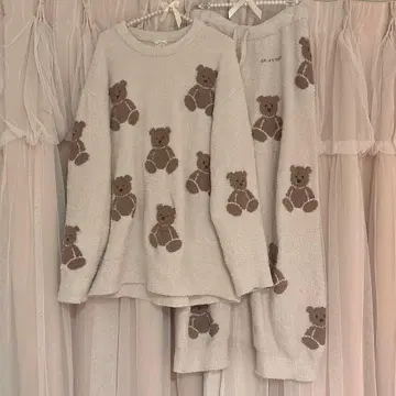 젤라또피케 베어 자카드 풀오버 롱 팬츠 상하의 곰 베이지