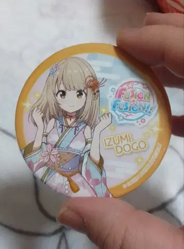 도고 이즈미 이벤트 한정판 캔뱃지 온천무스메 FUSION FUSION!!