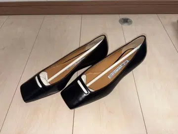 PELLICO NORA 아넬리 펌프스 BLACK 22cm