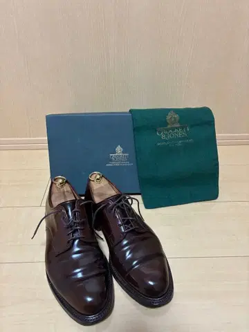 CROCKETT & JONES 코도반 그레이스미어 7EE