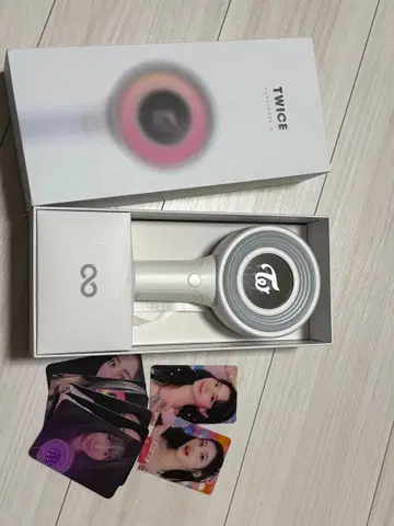 TWICE 응원봉