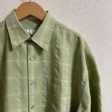 theory 라이트 그린 체크 무늬 반팔 셔츠