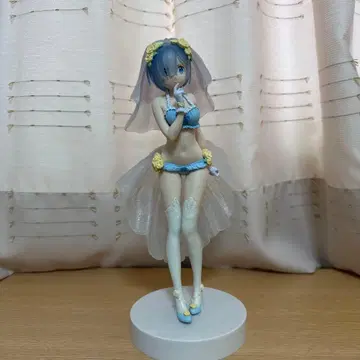 렘 웨딩드레스풍 피규어 약 15cm