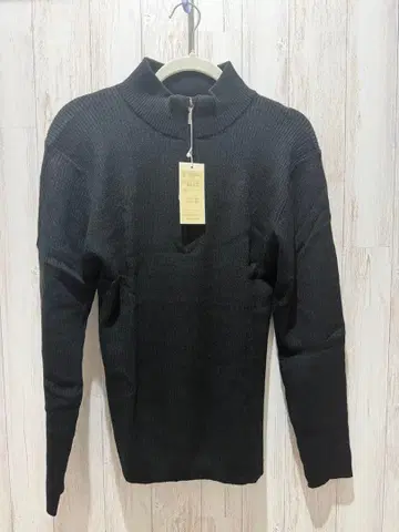 ELLEPLANETE 엘르 플래닛 지퍼 스탠드 하이넥 리브 니트 스웨터