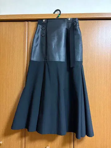 UNITEDTOKYO 머메이드 스커트