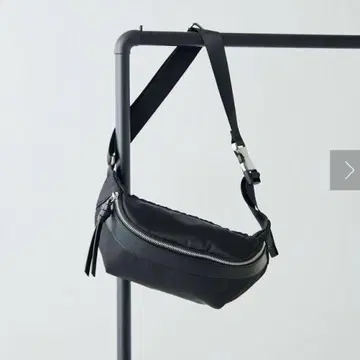 GALLARDAGALANTE 개럴개런트 바디백