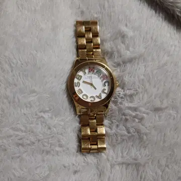 마크바이마크제이콥스 골드 손목시계