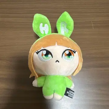 NewJeans 해린 봉제 인형 키링 무라카미 다카시 콜라보