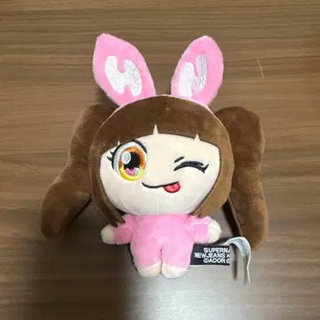 NewJeans 하니 봉제 인형 키링 무라카미 다카시 콜라보