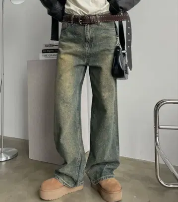 오로라 큐빅 장식 빈티지 루즈 데님 팬츠