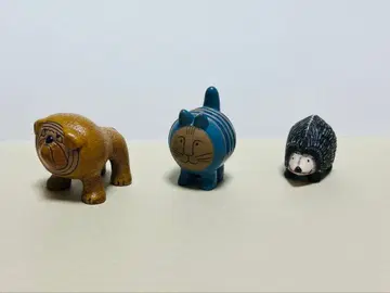 리사 라르손 캡슐 토이