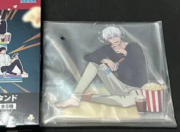 아크릴 스탠드 영화 감상 장면