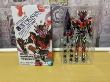 S.H. 피규아트 가면라이더 비터가브 스파킹 미폼