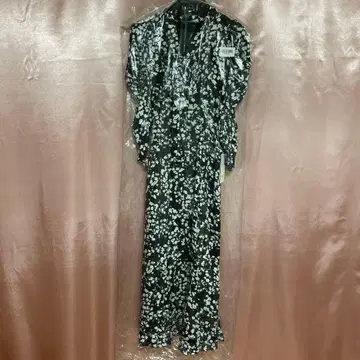 SNIDEL 블랙 베이스 꽃무늬 롱 원피스