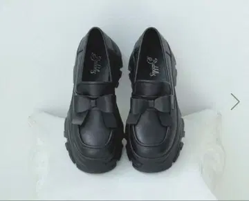 BUBBLES 리본 로퍼