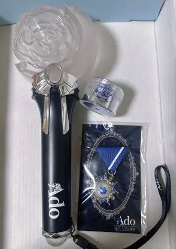 ado 모나리자 옆얼굴 응원봉 VIP 특전 은색 테이프 2