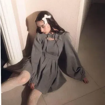 bubbles 오알비넥 맨투맨 원피스