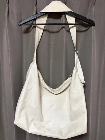 Vita Felice 나일론 숄더백 메신저 백