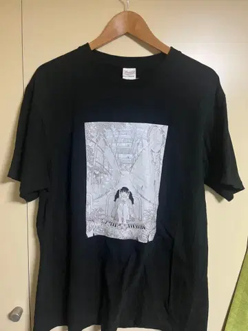 이름 연락 한정판 T셔츠 L