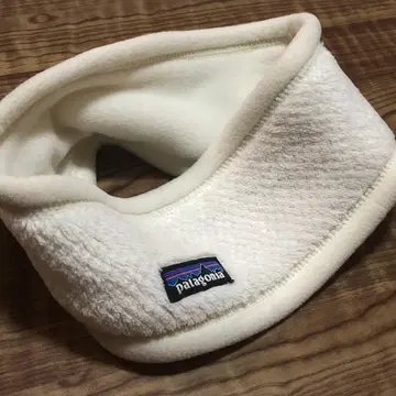 푹신하고 가벼우며 세련된 헤어밴드 파타고니아 리툴 헤드밴드 화이트