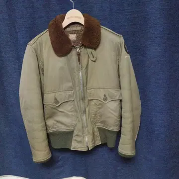 THE REAL McCOY'S B-10 플라이트 자켓