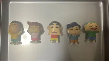 짱구는 못말려 가챠가챠 컴플리트