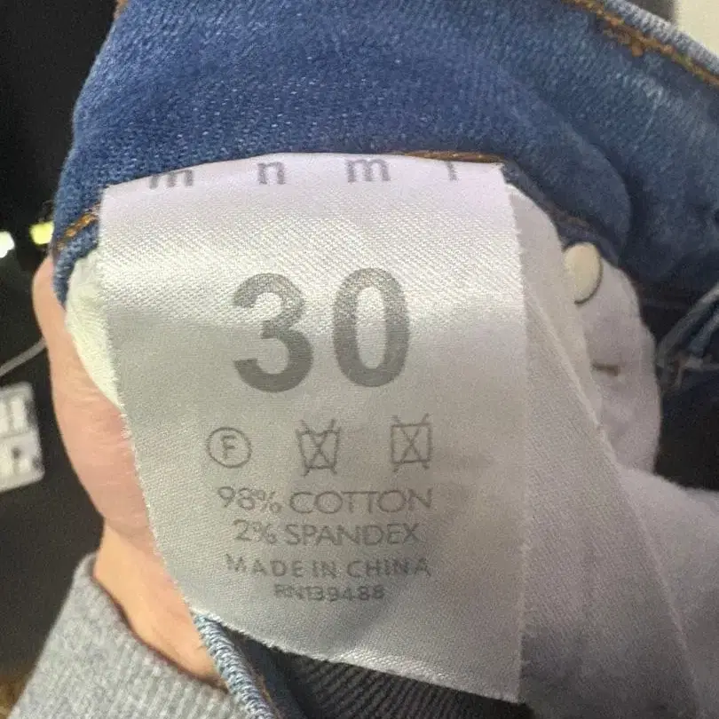 4번째 상품 이미지