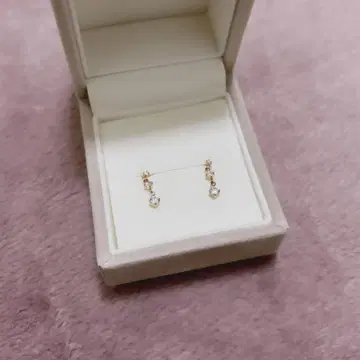 다이아몬드 귀걸이 핑크 골드 양쪽 귀용